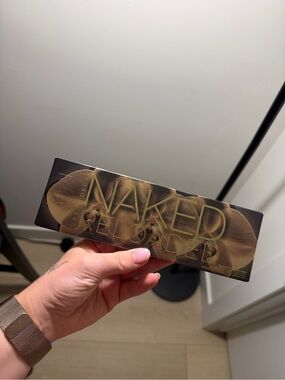 Urban Decay Naked Reloaded Palette